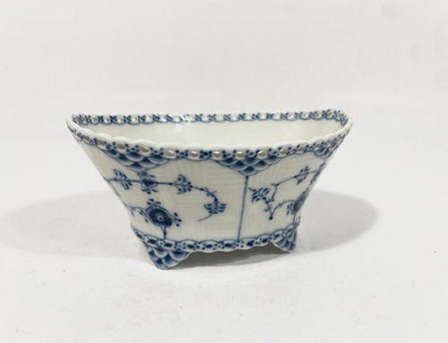 Royal copenhagen blue - blue, fluted