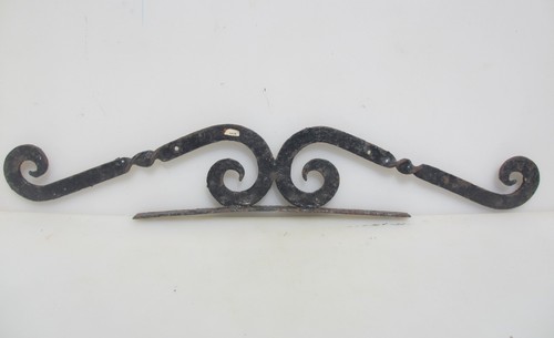 Victorian iron finial mount - iron,