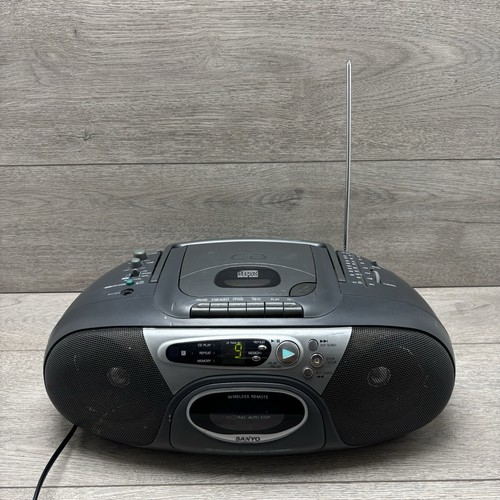 Sanyo mcd z155l boombox - sanyo,