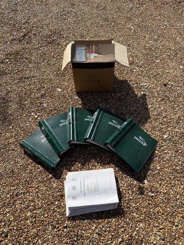 Original jaguar xj40 volume - xj40,