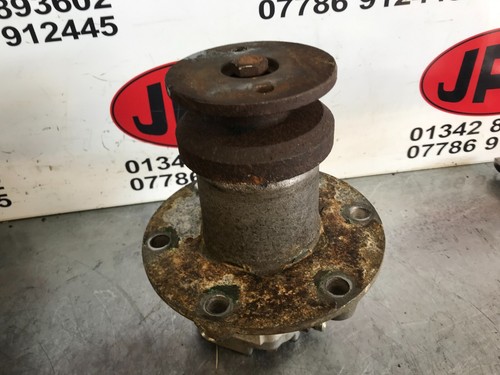 Ultra hydraulic deck drive