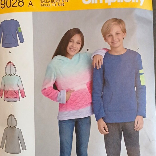 Simplicity 9028 sewing pattern - simplicity,