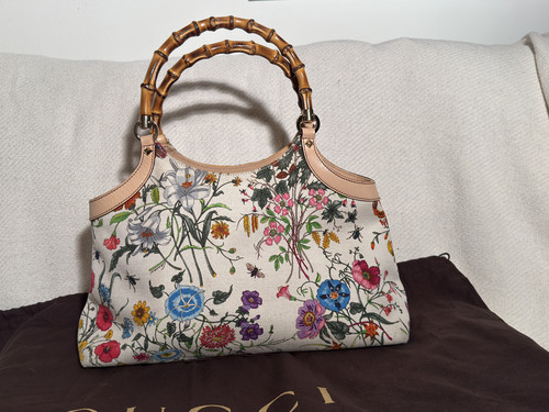 Authentic gucci flora - gucci,