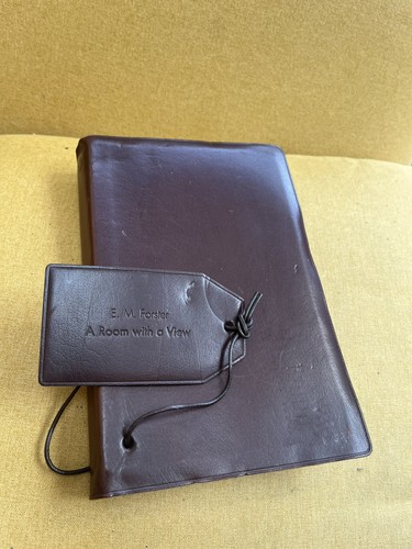 Leather bound bill amberg - bound,