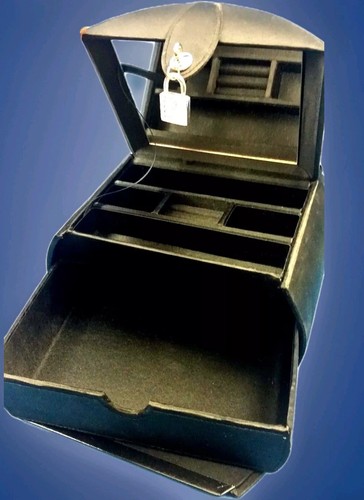 Black padded jewellery box - black,