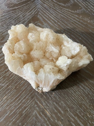 Peach stilbite zeolite - stilbite, mineral