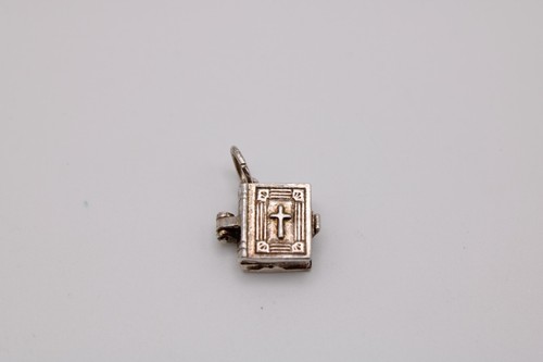 Silver nuvo prayer book - nuvo,