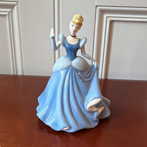 Disney royal doulton - royal,