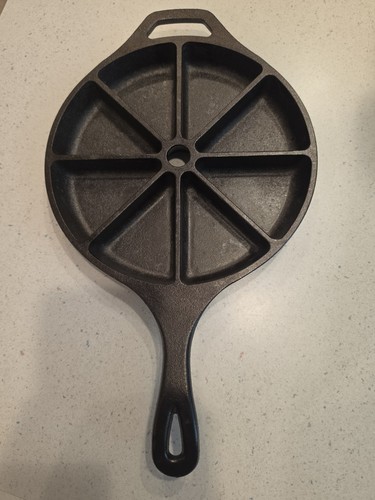 Lodge cast iron wedge - cast,