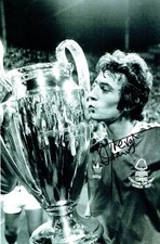 Trevor Francis Signed 12 x 8 Inch Nottingham Forest European Cup Photo UACC RD