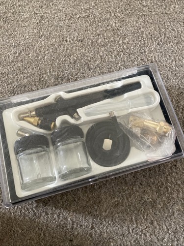 Airbrush set - airbrush,