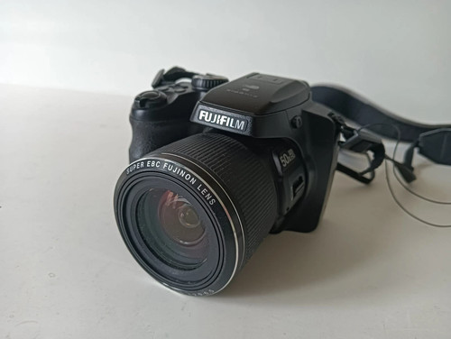 Fujifilm finepix s9900w - finepix, second