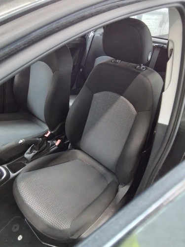 Front seat vauxhall corsa - front,
