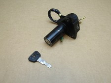 Yamaha YBR 125 2011 14,367 miles ignition switch and key (15367)