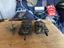 Corgi Centurion tank  And Polistil  Leopard tank  