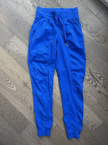 Lululemon dance studio - dance, jogger