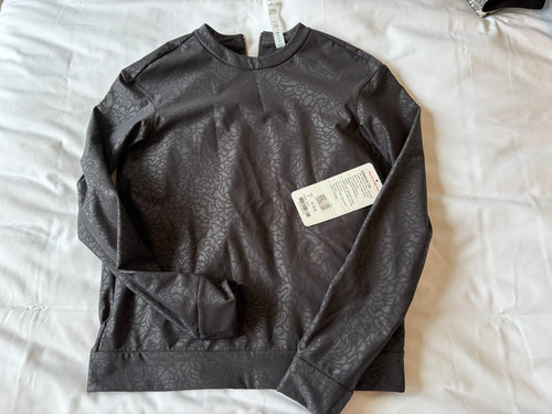 Lululemon run gym yoga top - gym,