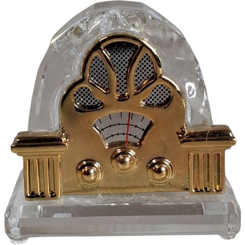 Vintage crystal and gold tone - vintage,