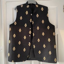 Men’s Waistcoat Black Gold