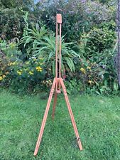 LARGE VINTAGE WINDSOR & NEWTON FOLDING PORTABLE EASEL