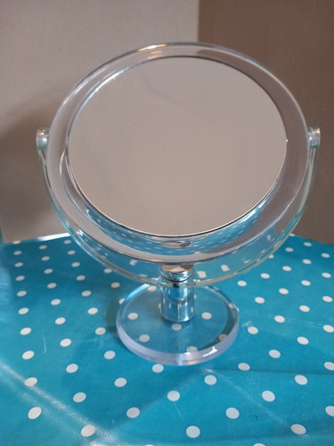 Vanity makeup mirror with - vanity,