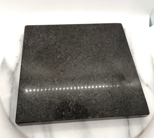 Black granite pot - black,