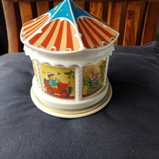 RARE HUTSCHENREUTHER "FIRST EDITION" 2004 CAROUSEL MUSIC BOX - MINT CONDITION