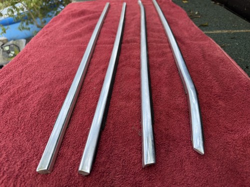 Genuine bmw e32 door chromes - door,