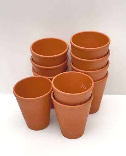 Terracotta long tom - tom, pots