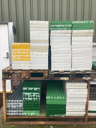 Non slip grp - non, grating