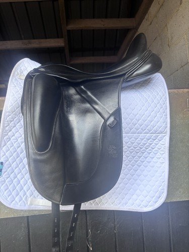 Fairfax gareth dressage saddle - fairfax,