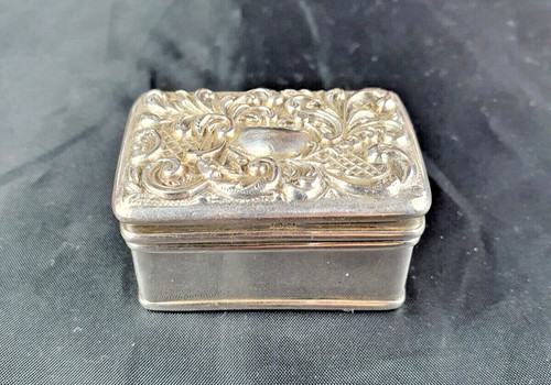 Unique silver hallmarked ring - unique,
