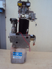 12v hydraulic pump ex Ricoh Wheelchair Ramp