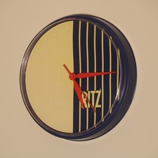 Vintage RITZ Crackers Clock