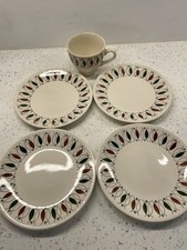 Vintage Broadhurst Ironstone Kathie Winkle Design Viscount 6 x Side Plates 