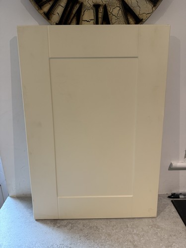 Cream shaker kitchen door - cream,