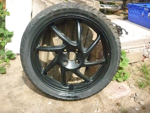 Honda vfr 400 rear - vfr, (nc