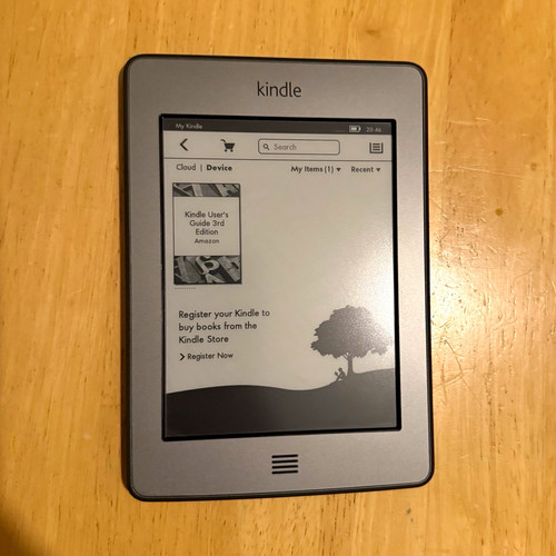 Bundle amazon kindle 6in - amazon,