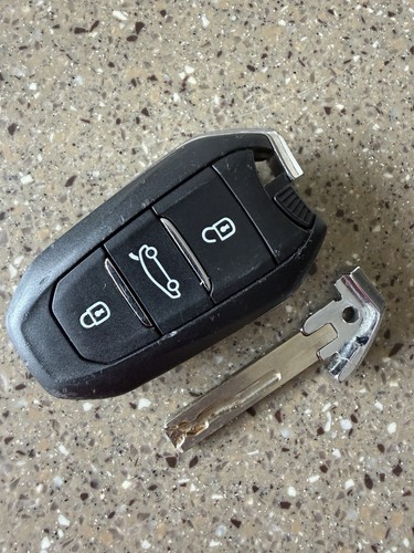 Genuine citroen car key - genuine,