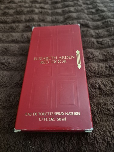 Elizabeth arden red door - red,