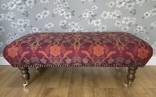 New footstool laura - new, in