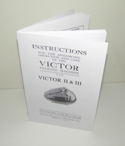Victor iii phonograph - ,
