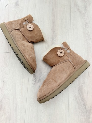Ugg bailey button mini - ugg,