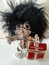 New Silver Ceramic  Dam Troll