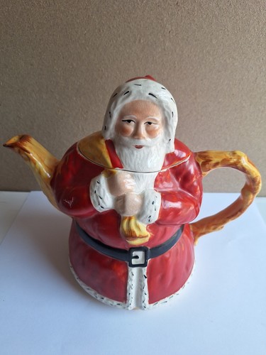 Teapot lucky santa - teapot,