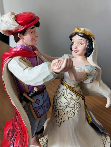 Disney traditions snow white - traditions,