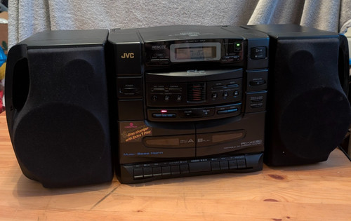Jvc xc30 portable cd - jvc, 6