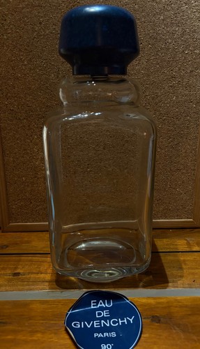 Eau givenchy jumbo - jumbo, giant
