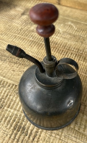 Old vintage copper oil - old,