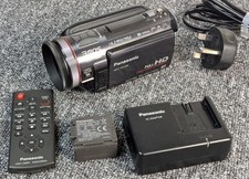 Panasonic HDC-HS700 3MOS Full